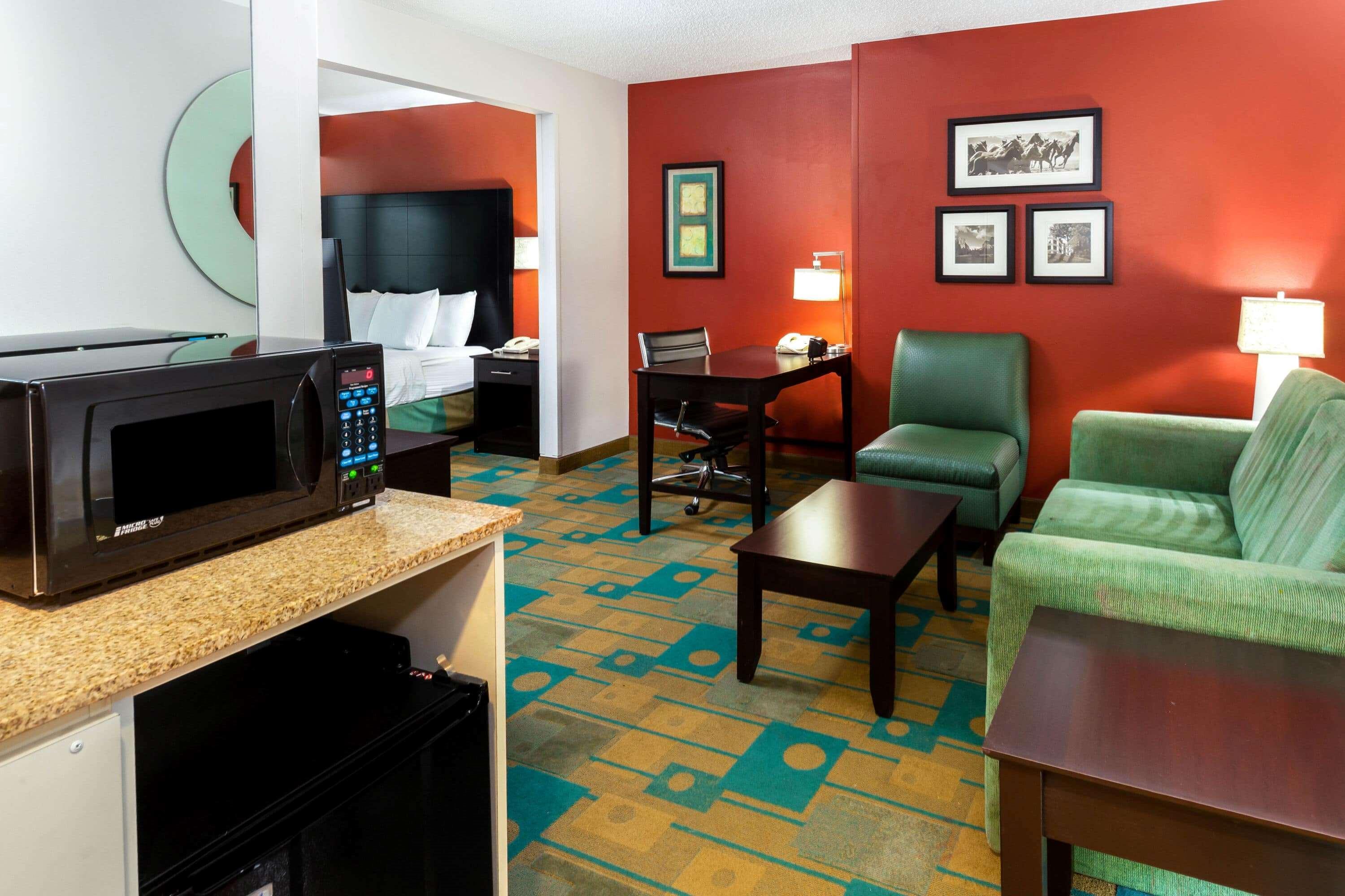 La Quinta By Wyndham Milwaukee Bayshore Area Glendale Экстерьер фото