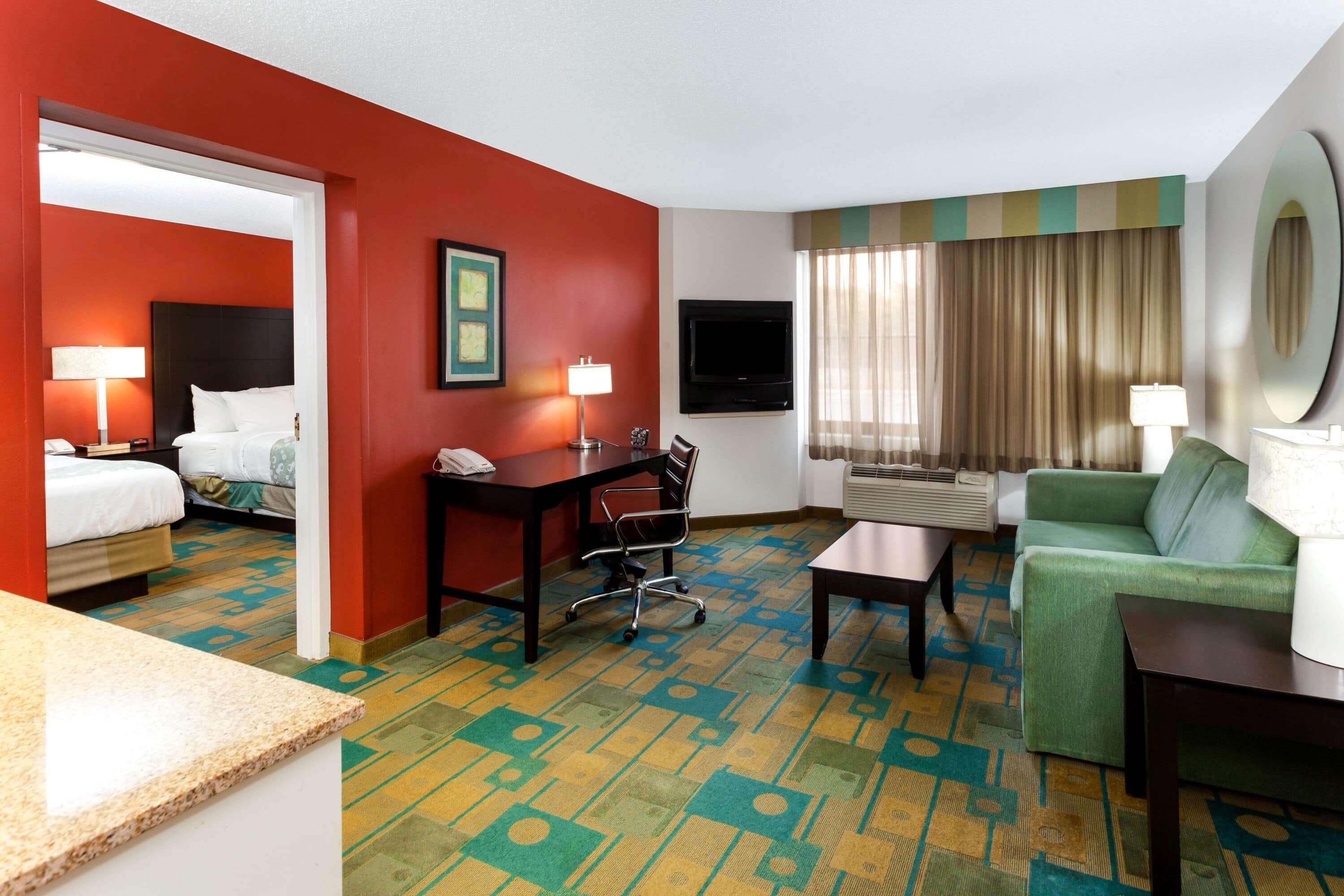 La Quinta By Wyndham Milwaukee Bayshore Area Glendale Экстерьер фото