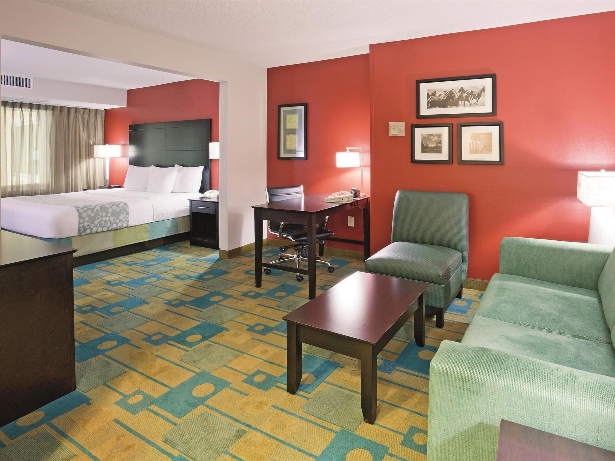 La Quinta By Wyndham Milwaukee Bayshore Area Glendale Экстерьер фото