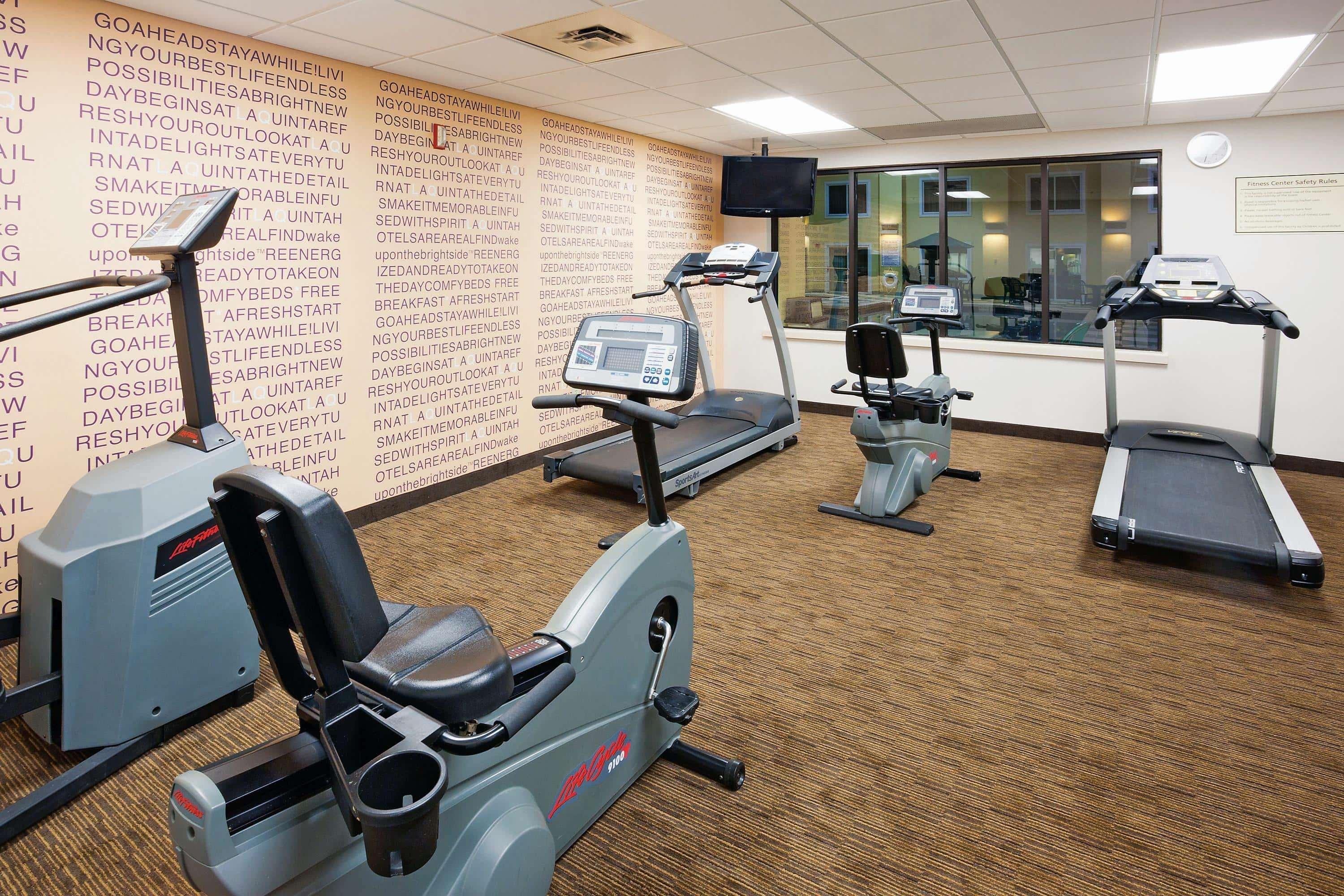 La Quinta By Wyndham Milwaukee Bayshore Area Glendale Экстерьер фото