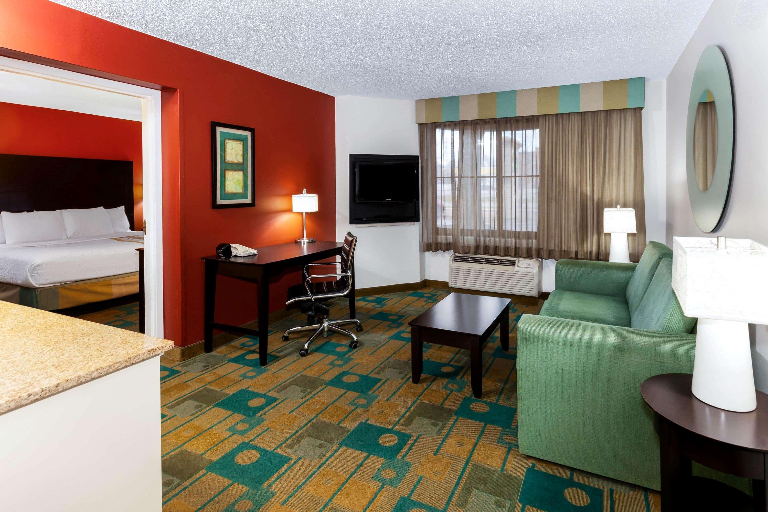 La Quinta By Wyndham Milwaukee Bayshore Area Glendale Экстерьер фото