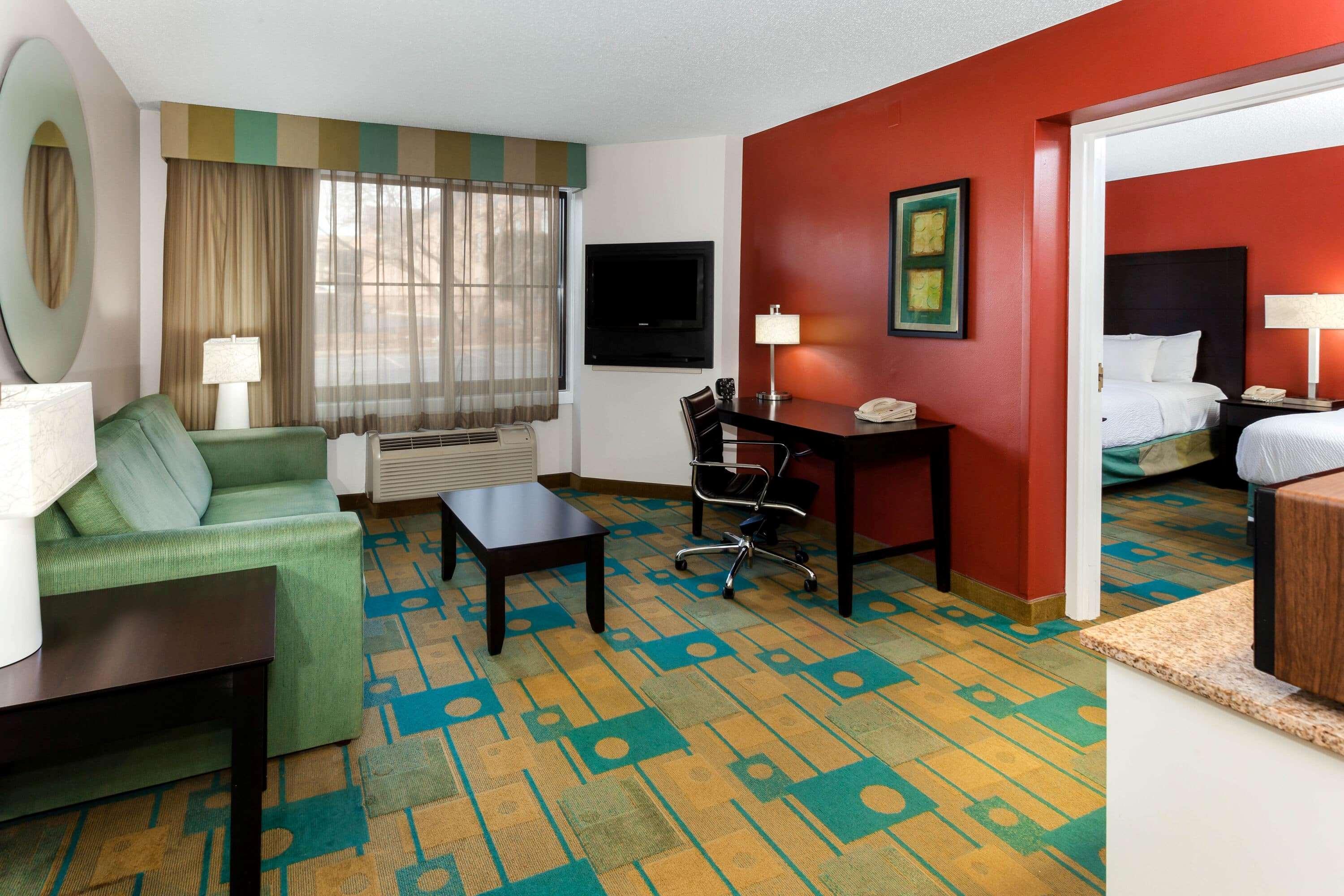 La Quinta By Wyndham Milwaukee Bayshore Area Glendale Экстерьер фото